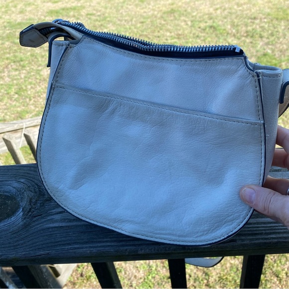 Aimee Kestenberg crossbody shoulder bag off white genuine pebble leather - Picture 5 of 16